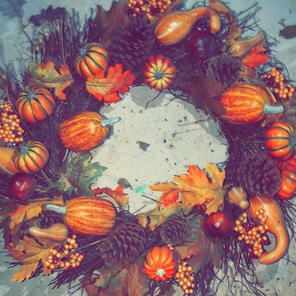 Fall wreaths - Picture 2 of 3